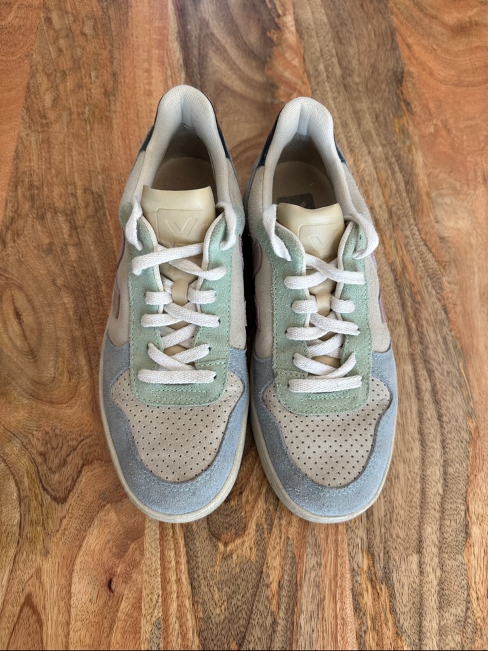 Veja Pastel Multicolor v10 Euro 39 US 8